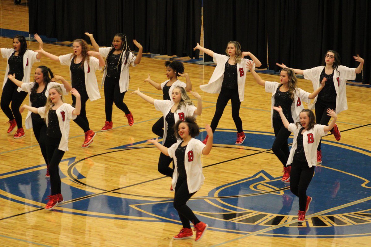 📸Story: Dance Offs → tinyurl.com/538pxbf6