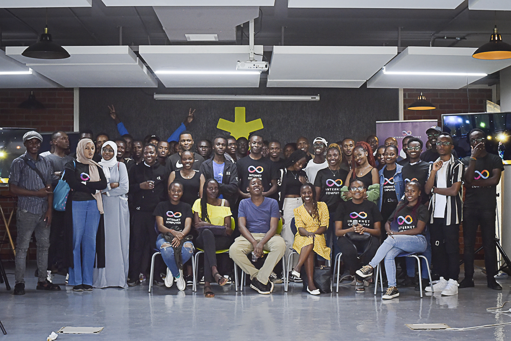 UUTechHub's tweet photo. What a week! 😱 Umma University Tech Hub team represented us at the ICP hackathon meetup, and they made it to the finals! East African techies unite! 🌍 Shoutout to our amazing team: @IntelliZaed, @KoweroSangra,@PhatymeHashim and Hannan Hussein. Let's rock the next battle! 🚀#ICP https://t.co/DPBsMofpjp