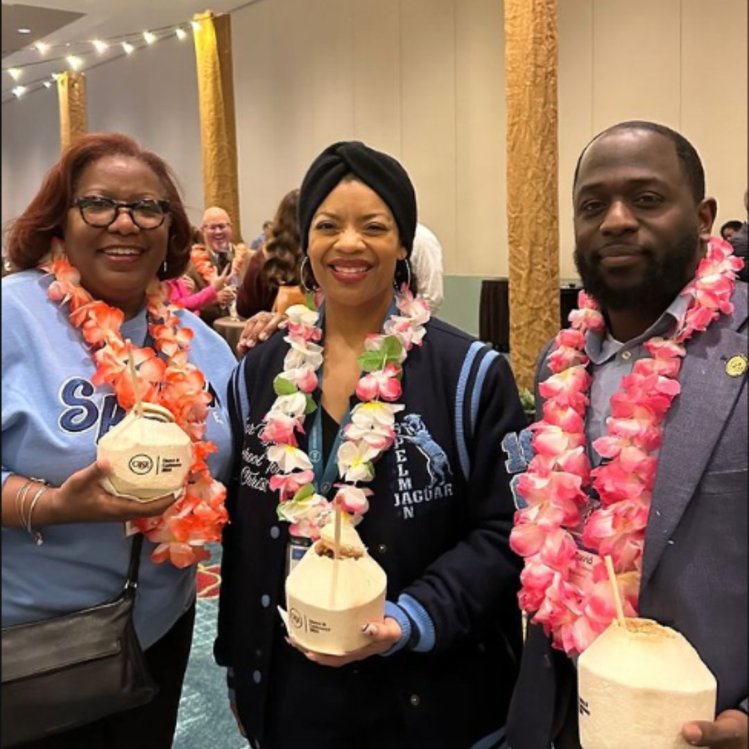 CASEDistrict3's tweet photo. Already missing your DIII colleagues? It’s never too early to start planning to join us again in Orlando next year, Feb. 16-18, at the Loews Sapphire Falls Resort! #CASED3 https://t.co/lv4vZ5mIQj