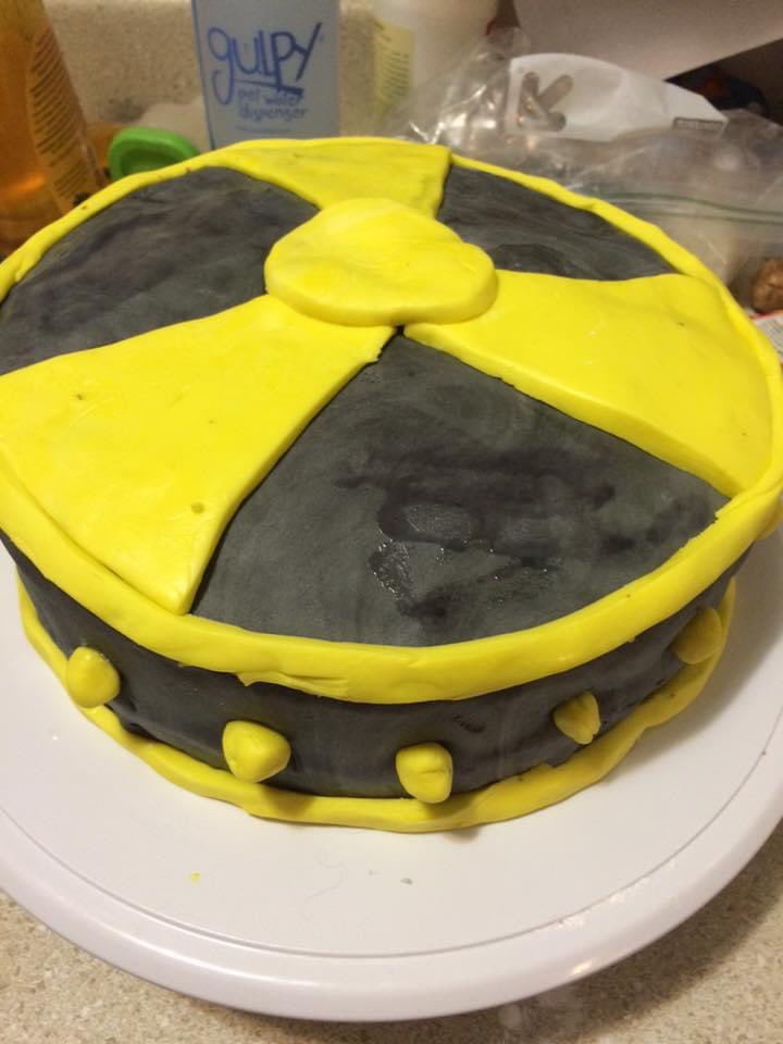 NitaGhei's tweet photo. @smmarotta A Fallout cake. I made the fondant myself so it tastes decent. https://t.co/o0X0wNEUU2