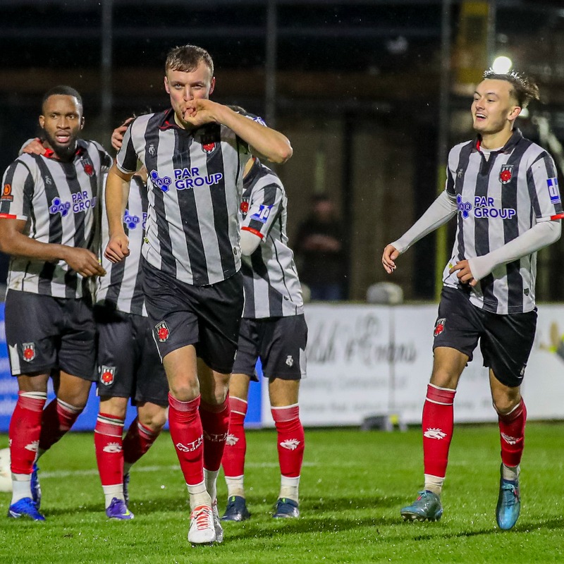 chorleyfc's tweet photo. We have launched an ONLINE AUCTION to support Jack Sampson’s wife Hannah who was recently diagnosed with Triple Negative Breast Cancer.

We are helping to raise funds for Hannah whilst also supporting @breastcancernow &amp; @bootoutbc - please take a look &amp; share ⤵️ #HelpingHannah