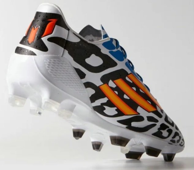 si de chico no quisiste tener estos botines dudo mucho de vos como futbolero