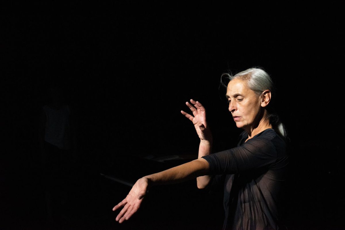 'In both music and dance, this “Goldberg Variations” offers virtuosity and experience—of life, of the stage—resolved into simplicity.' - Roslyn Sulcas, The New York Times ⭐️ Anne Teresa De Keersmaeker performing at NYU Skirball on February 22-24. 🎟️ nyuskirball.org/events/goldber….
