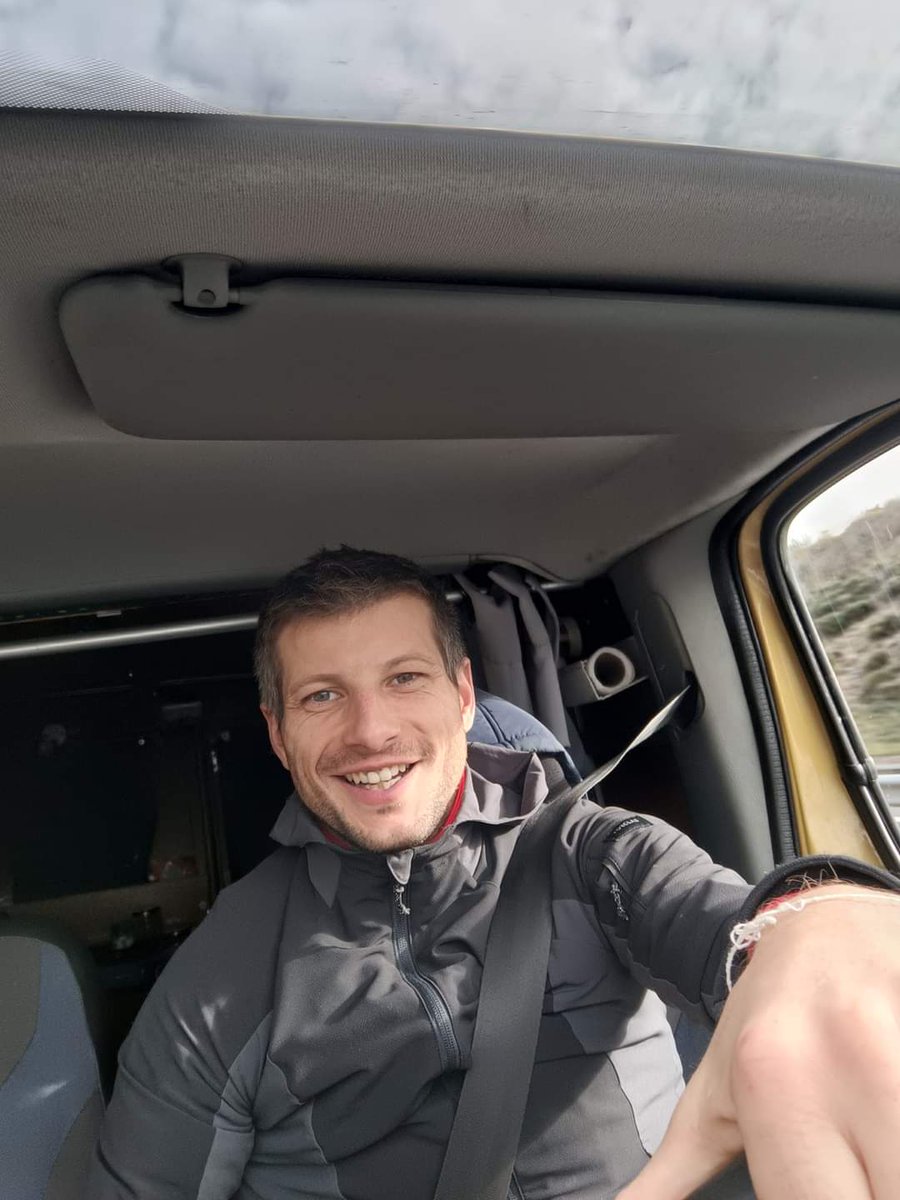 Alexandre💬 tweet media