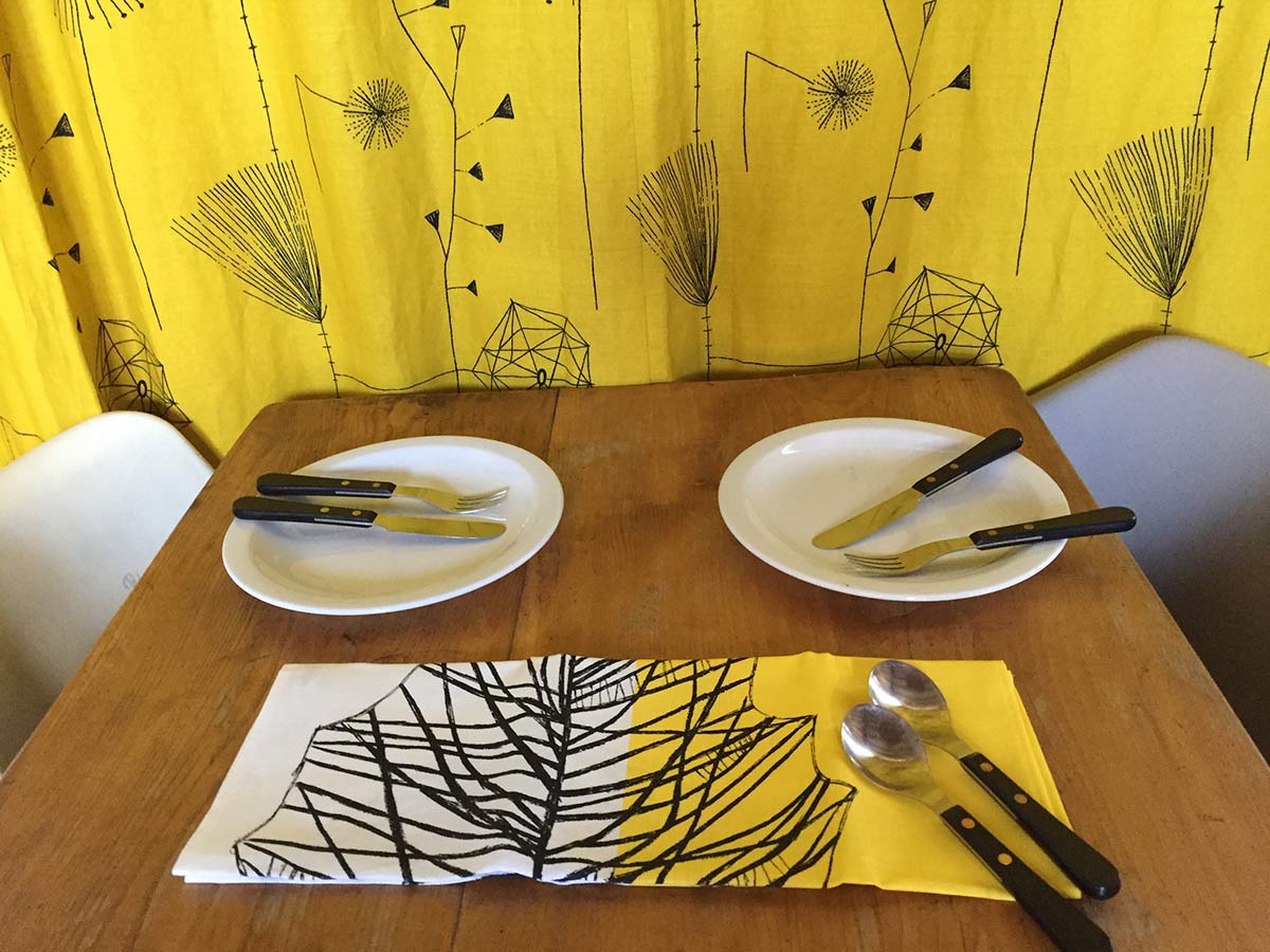 Perfect pairing - #LucienneDay Dandelion Clocks (1953) reissued by @cat_gsa and Black Leaf #teatowel (1959) reissued by @2021london. With #RobinDay furniture. #ValentinesDay #valentinegift