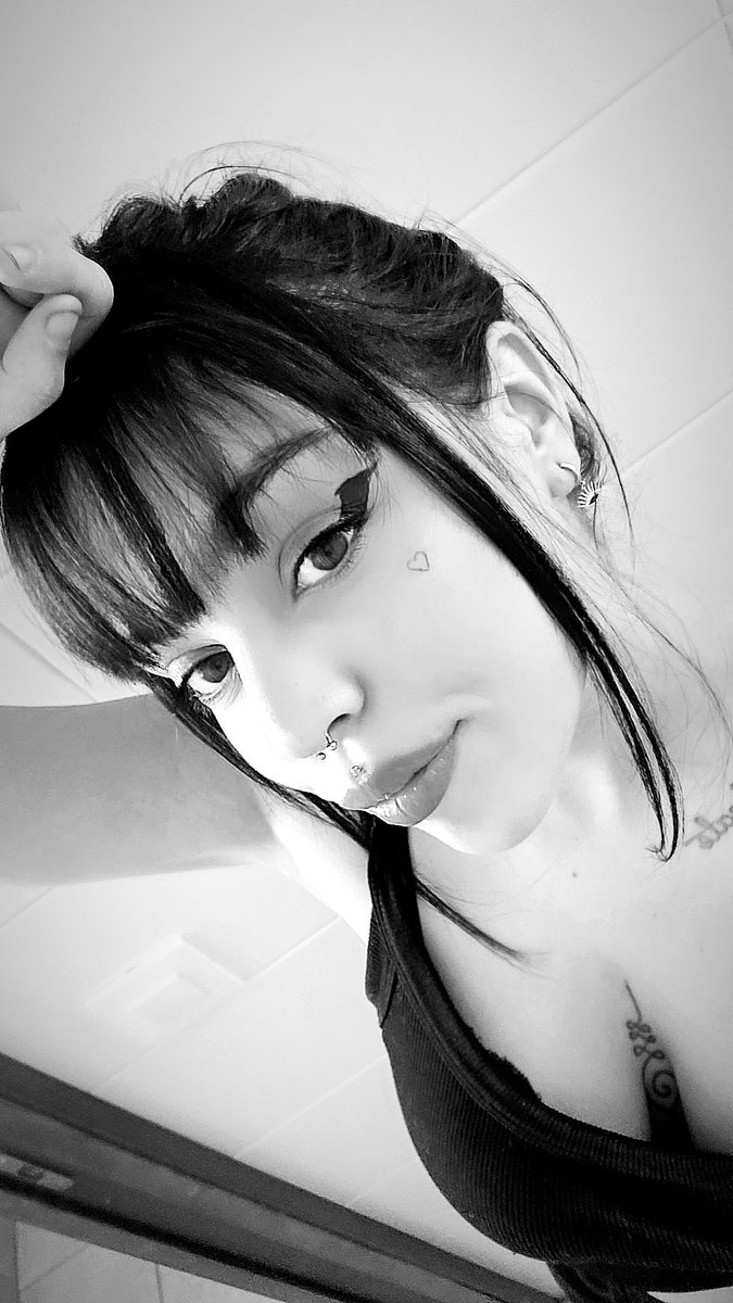 marti_micky's tweet photo. La meva estimada filla, el meu amor incondicional. 💕 #AmorInfinit #FillaEstimada https://t.co/JAM5Wgtjjo