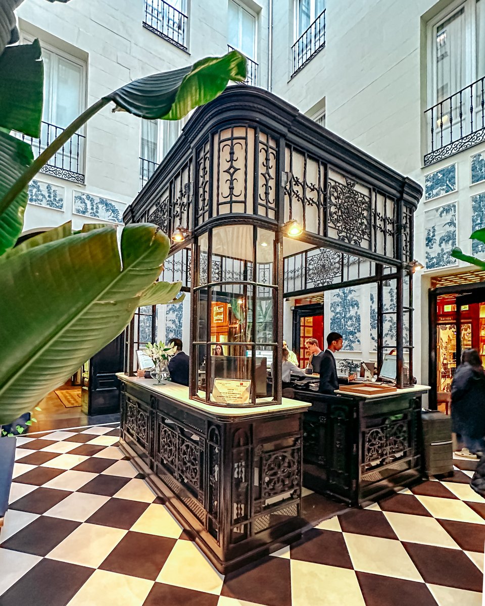 Visita_Madrid's tweet image. A la hora de elegir un hotel para tu escapada romántica a Madrid, tienes un montón
para elegir.

#Madrid #ValentinDay #SanValentin #SanValentinMadrid