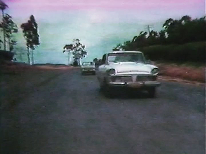 ShinFilmes's tweet photo. Corrida em Busca do Amor (1972)
• Carlos Reichenbach
• Comédia / Aventura
• 92 minutos
•  🇧🇷

Legendado: https://t.co/MLhSw06AtR https://t.co/NP0hY85XJL