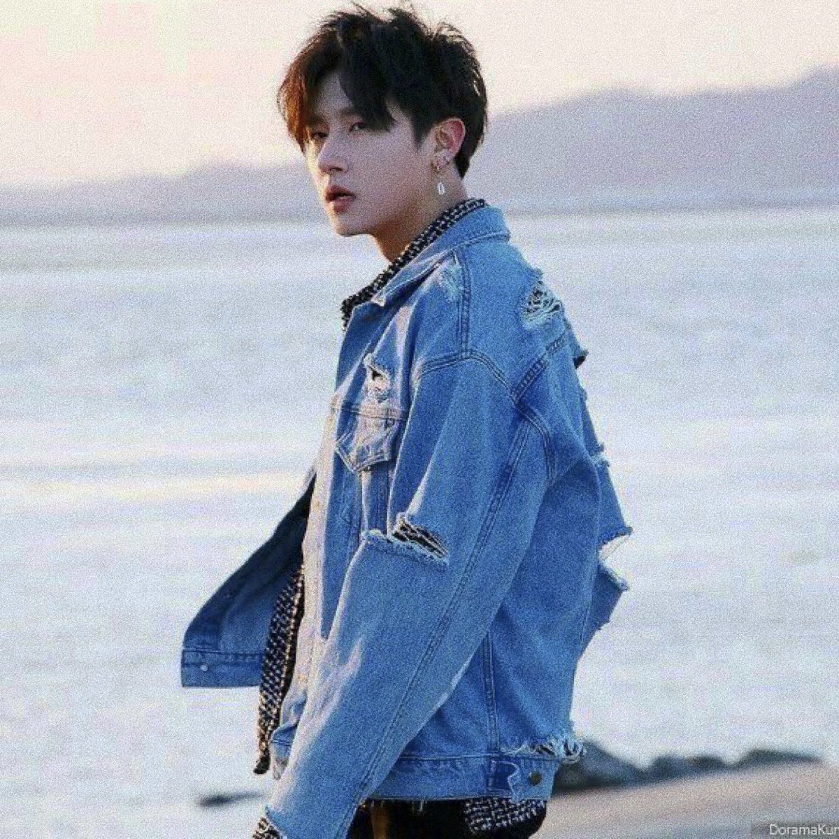 flowerdkyun's tweet image. 🌊🌊🌊
-
#mbbselcaday #MBBSD #monbebeselcaday #아이엠