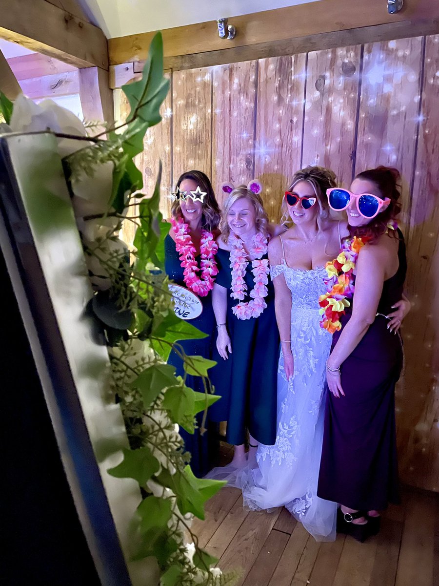 Diamond Photobooth tweet media