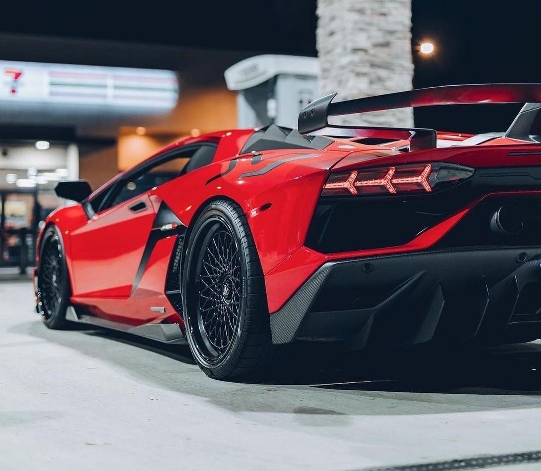 𝑫𝒂𝒊𝒍𝒚𝑳𝒂𝒎𝒃𝒐𝒓𝒈𝒉𝒊𝒏𝒊🐃™ tweet media