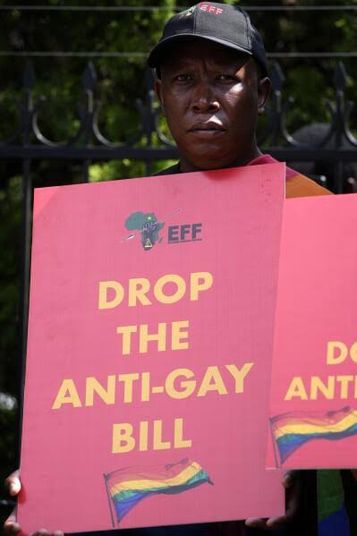 Wearbiko's tweet photo. The are many African countries that criminalize homosexuality. Julius will not be the leader of Africa as he wishes 🌍🏳️‍🌈 https://t.co/glx9HGIsq2