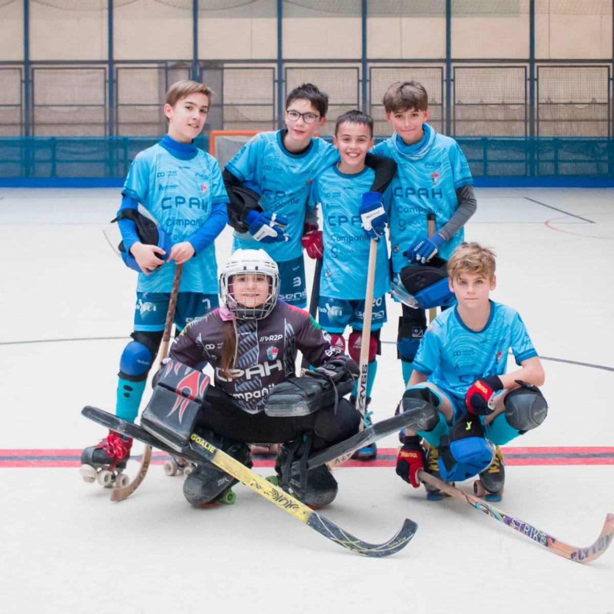AlcalaHockey's tweet photo. Fin de semana difícil en cuanto a resultados de los equipos del Club pero no en cuanto al trabajo realizado que hará que las siguientes jornadas sean mejores.
Lo importante que seguimos disfrutando del mejor deporte. A seguir trabajando y aprendizaje continuo.
#BaseCPAH https://t.co/niiK1CQvoL