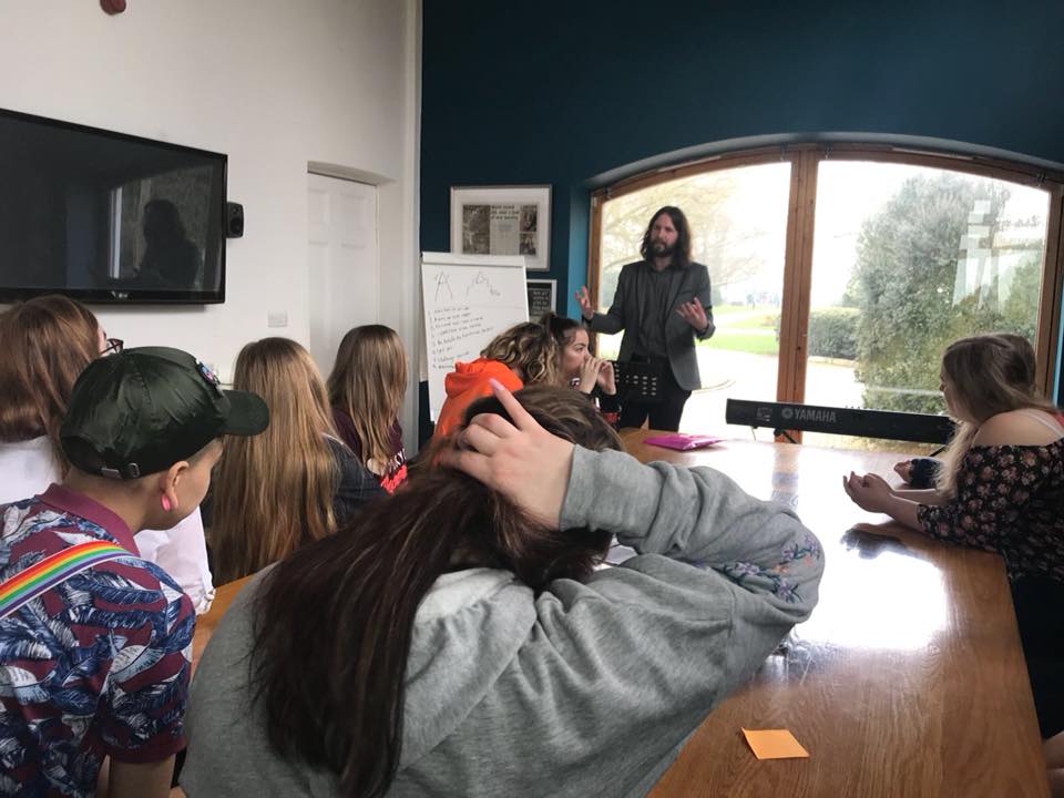 This week is the last week to get your Early Bird tickets for the Songwriters' House event on 16 March. Join me and fellow songwriter <a href="/HJMBradshaw/">Harriet Bradshaw</a> at <a href="/MetalSouthend/">Metal Southend</a> for a day dedicated to songwriting. It will suit all levels of songwriter. Tix wegottickets.com/event/595304