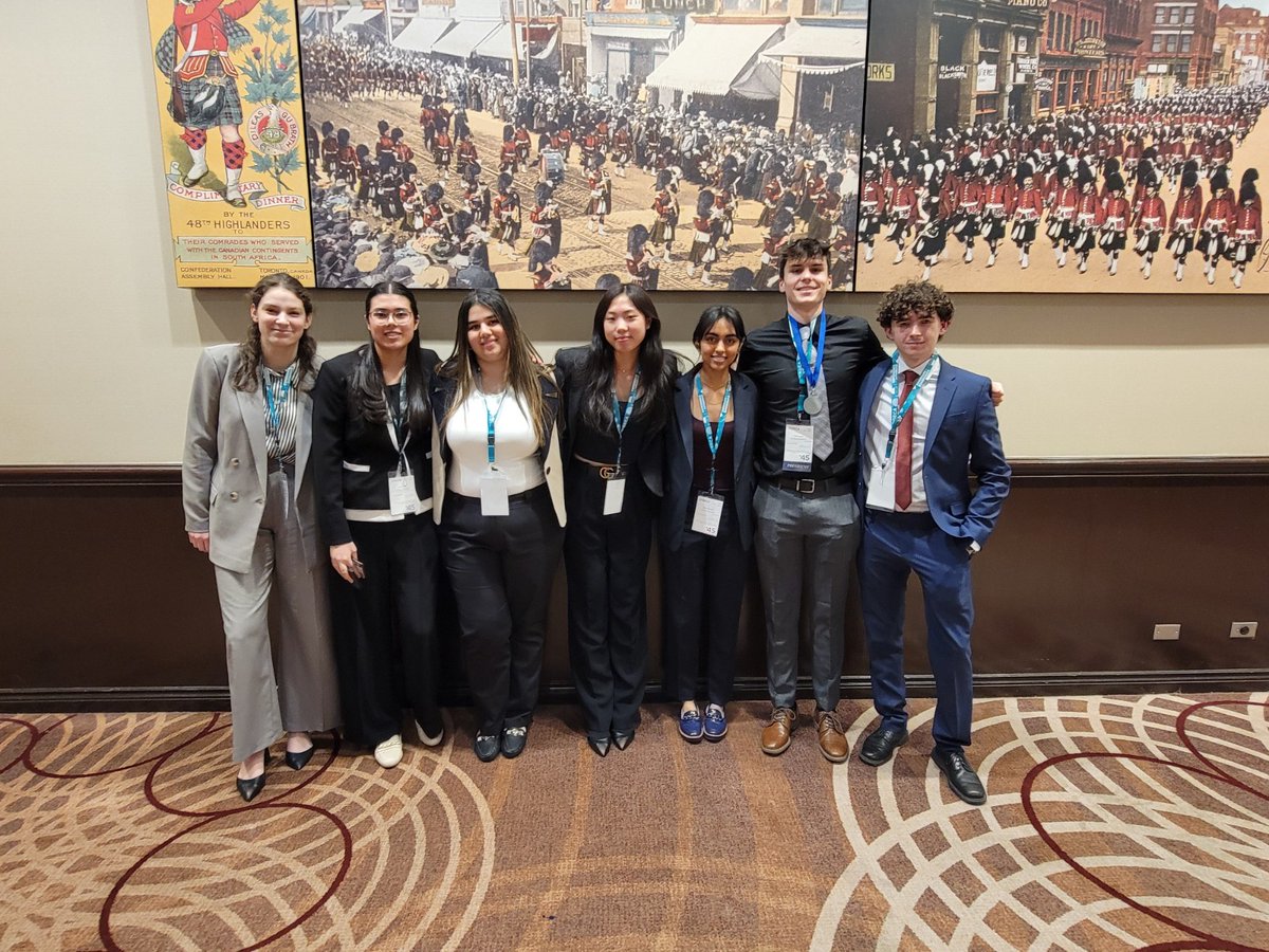 Sir Winston Churchill tweet media