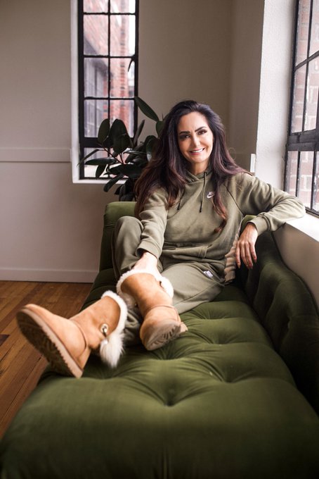 Living that cozy life https://t.co/NFFA5UFWD3<a href="/tag/mondaynightraw"class="tags"><span>#mondaynightraw</span></a>