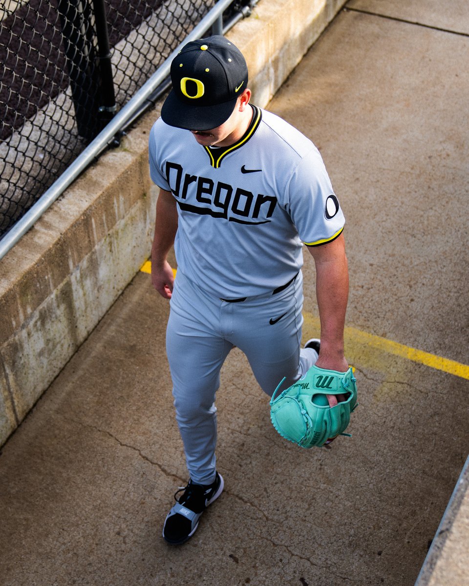 GoDucks tweet picture