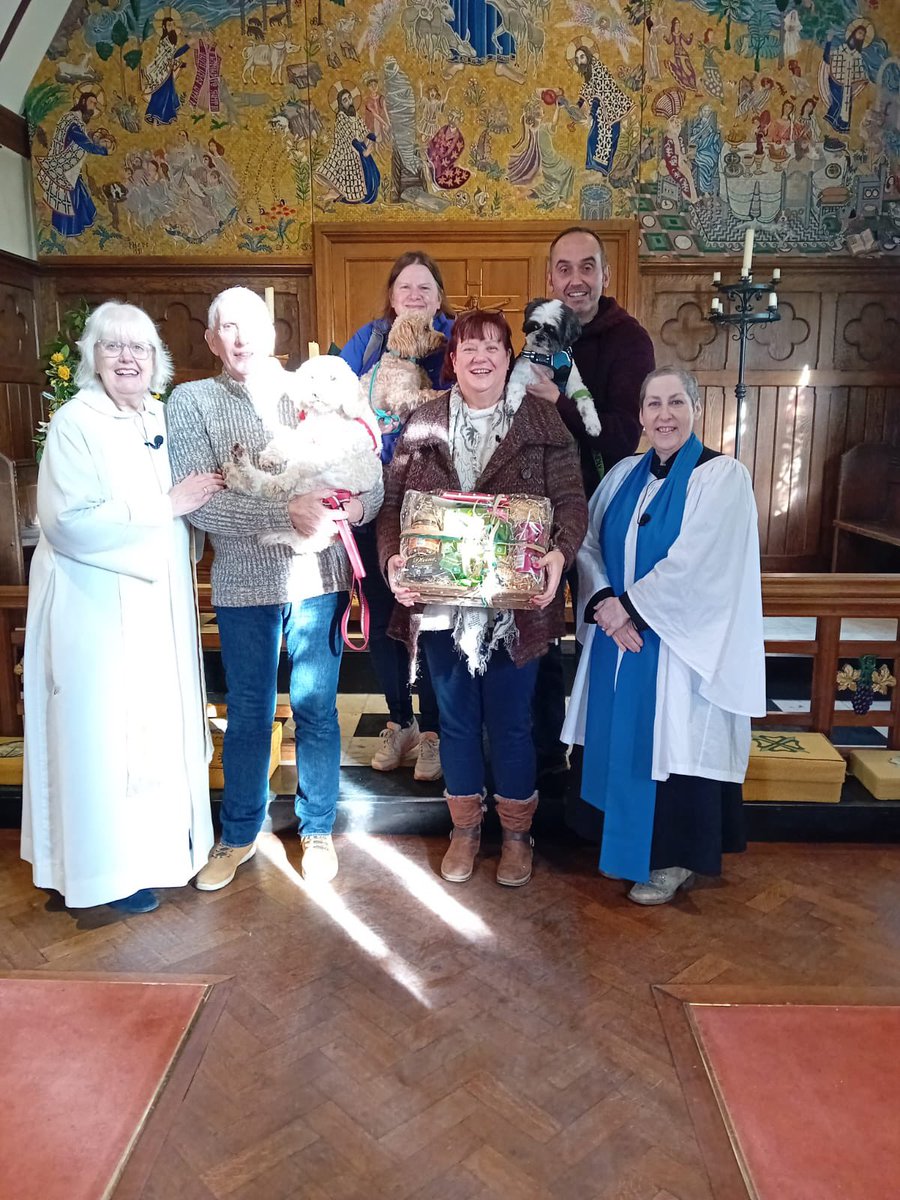 Congratulations to St Augustine’s, Scaynes Hill @ChichesterDio - joint winners of our Animal Friendly Church of the year. Lovely photo of the team!