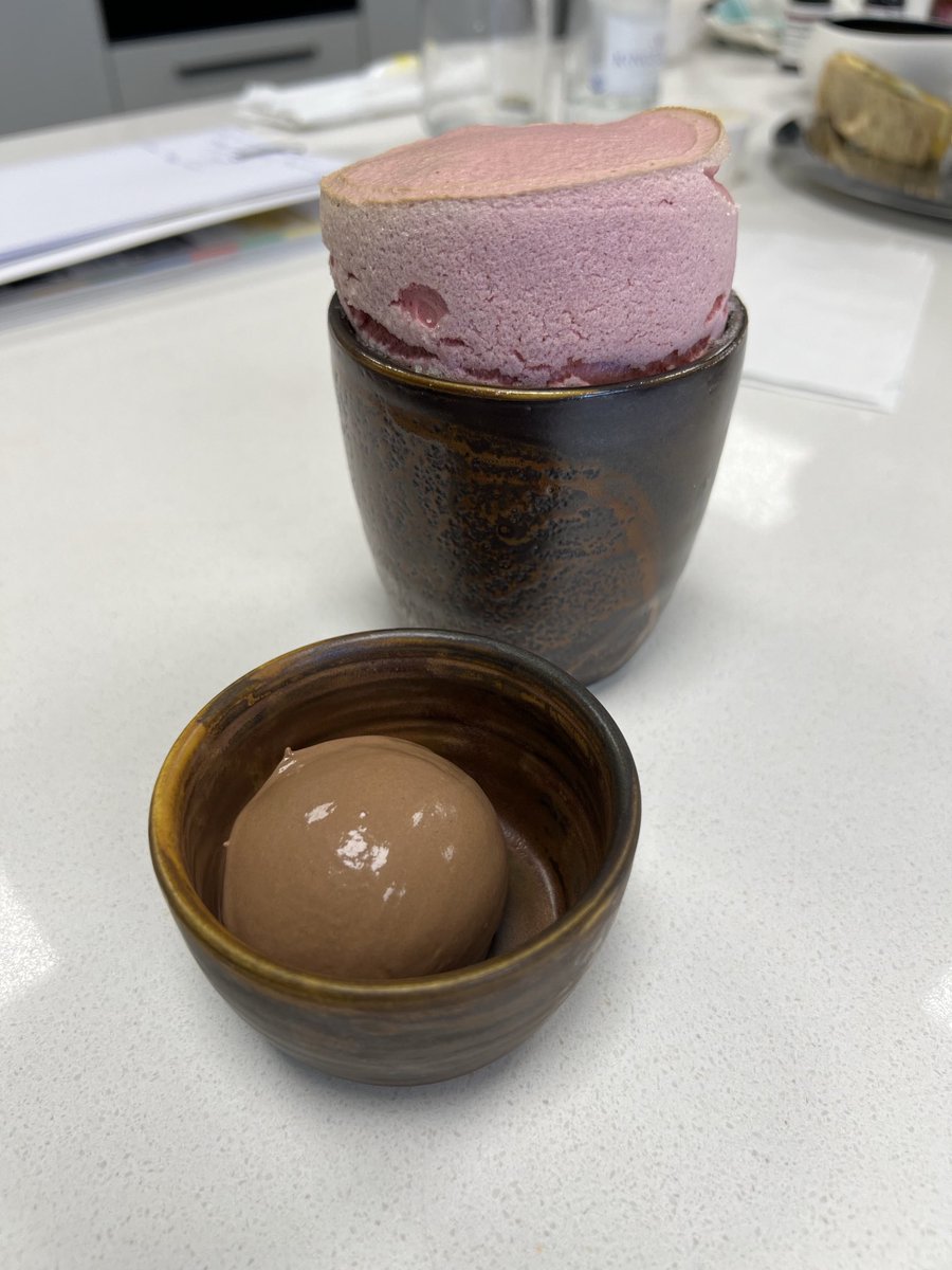 stephaniejmoon's tweet photo. @mskingredients super day thank you a few more photos inspiring @RuddingPark #chefdevelopmentprogramme with Pasq and @wellocksfood https://t.co/ifekJtFHrQ