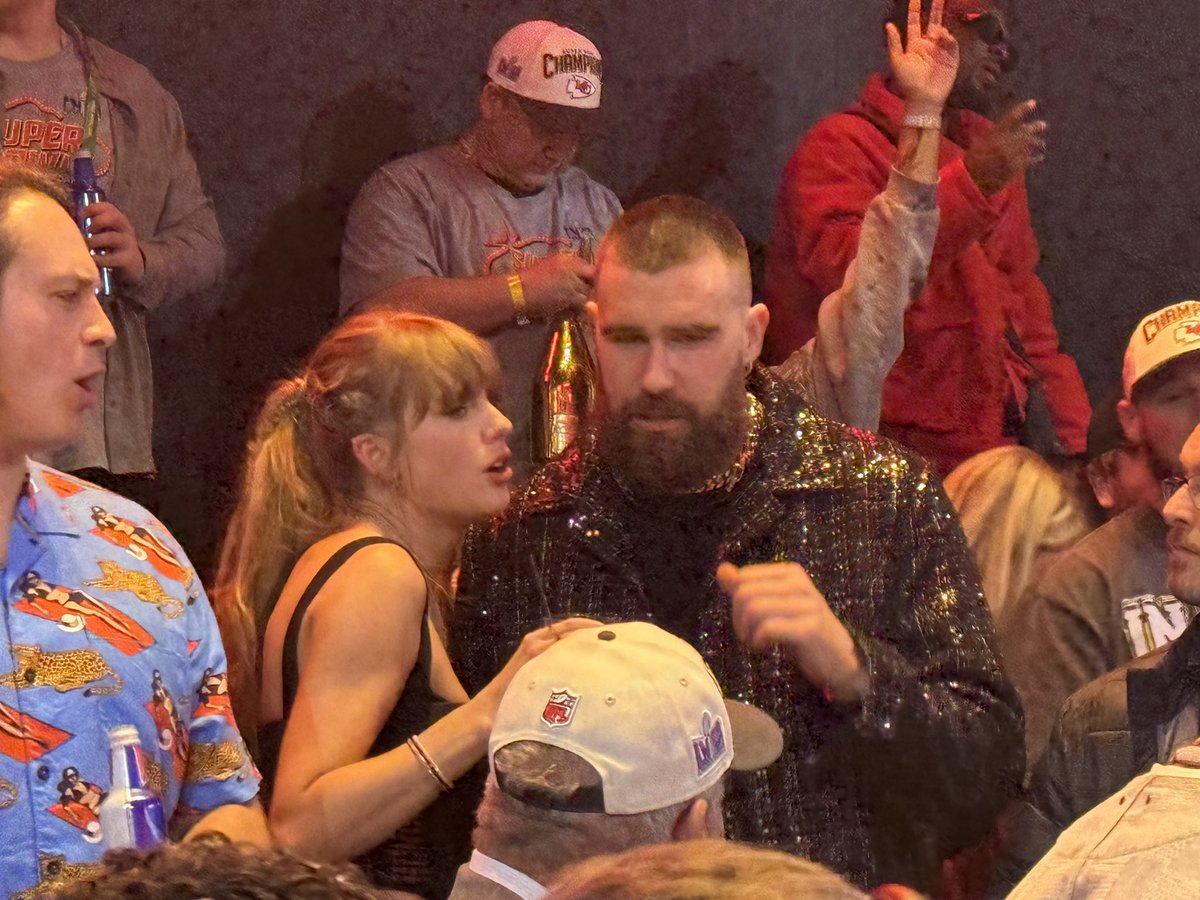 Taylor Swift Web tweet media