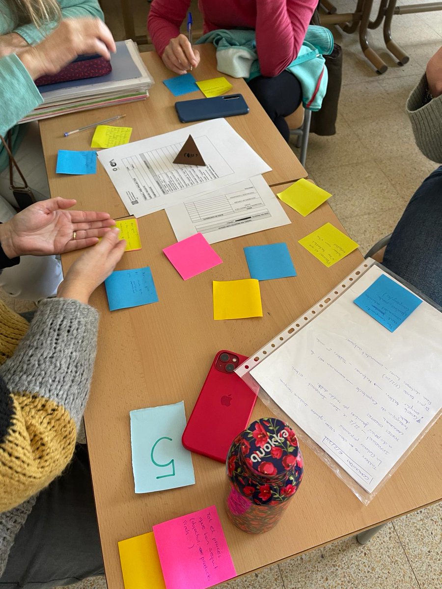 montessorirubi's tweet image. Formació FAIG. Al nostre centre el #programaFaig del @cesirecat es focalitza en el treball per #Projectes i com sempre, amb rigor, fent camí amb el nou currículum partint del que ja tenim. Amb un equip de mestres proactiu i compromès!!! 💪🔝
#ConnectatalMontessori #Rubicity