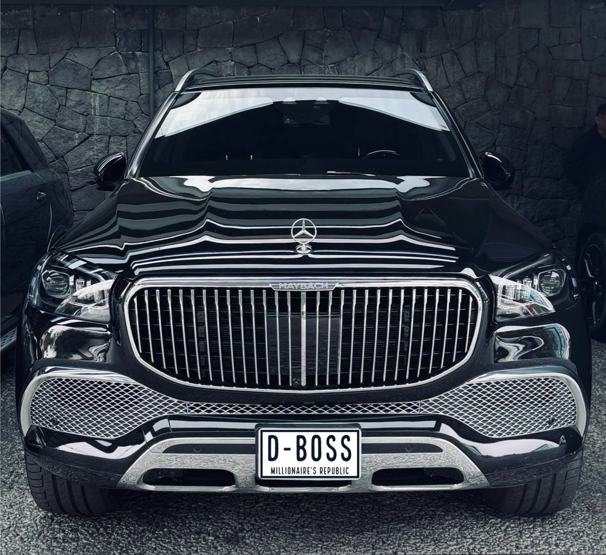 Don Ricardo Salinas Pliego (@ricardobsalinas) on Twitter photo Estoy seguro que tiene más alcance una foto de mi camioneta que las publicaciones de mis haters.
Si están de acuerdo denle RT y si no están de acuerdo denle “me gusta” 😌😜😂
Vamos a hacer enojar a los “influencers” fracasados de la secta, esos mantenidos de <a href="/JesusRCuevas/">Jesús Ramírez Cuevas</a>. Estoy seguro que tiene más alcance una foto de mi camioneta que las publicaciones de mis haters.
Si están de acuerdo denle RT y si no están de acuerdo denle “me gusta” 😌😜😂
Vamos a hacer enojar a los “influencers” fracasados de la secta, esos mantenidos de <a href="/JesusRCuevas/">Jesús Ramírez Cuevas</a>.