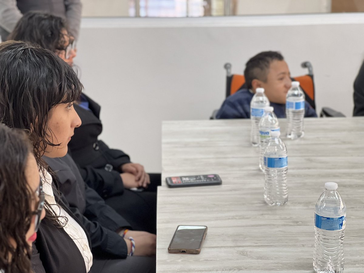 alfonso_yanez's tweet photo. Nace la #SEIDA. Sociedad Estudiantil de Investigación y Desarrollo Analítico de la Facultad de Jurisprudencia UAdeC. Felicidades!! https://t.co/2P89ZL4NnV