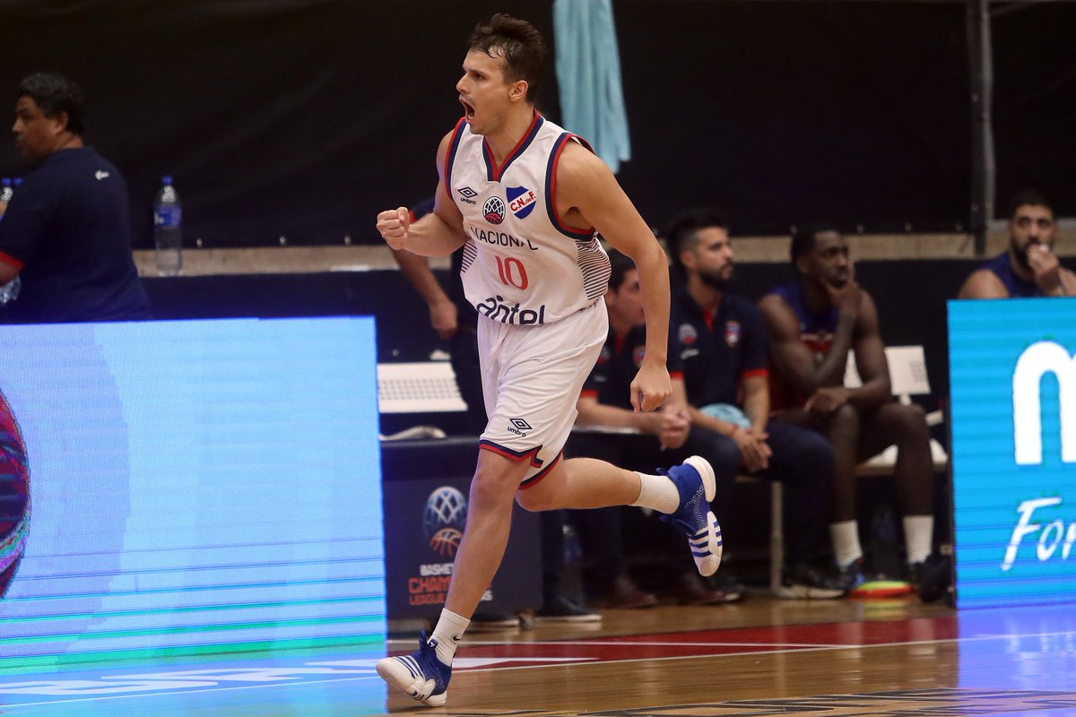 Festeje capi, festeje ©️😎

📸 <a href="/BCLAmericas/">#BCLAmericas</a>

#MismoEscudoMismaPasión️ 
#ElClubGigante 🔵⚪🔴