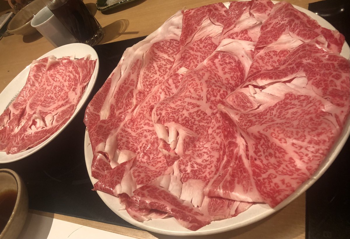 APEX29679591's tweet photo. そんな事より木曽路のしゃぶしゃぶとラーメン祭り美味かった話聞く？
 #名古屋  #木曽路  #ラーメン祭り  #腹減るよな https://t.co/CURd1INmOe