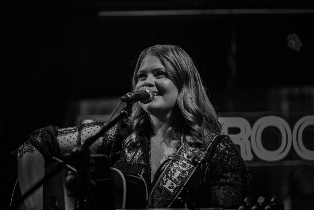 I'm looking forward to seeing all of your beautiful faces at the @lavaroomflorence on Friday night!! @taylorgracemusic will be opening for me and it's gonna be one heck of a show! Who's coming?