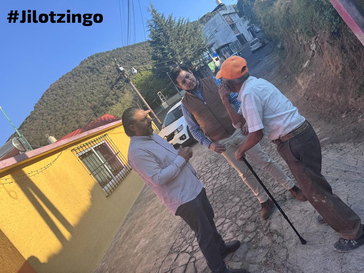 interteban's tweet photo. Ayudar es un privilegio y alimenta el alma.

En el Municipio de #IsidroFabela @Berenic56545032  y #Jilotzingo @Octavius_MR2 escuchamos atentamente a nuestros vecinos adultos mayores, hicimos entrega de bastones ortopedicos y audiolibros.

Gracias Colibrí A.C

Bendecida semana 🙏 https://t.co/ar91VdVETu