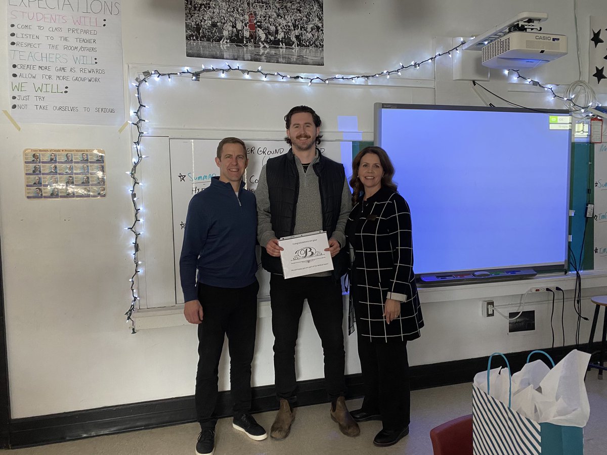 devon_middle's tweet photo. We had the pleasure of presenting 3 deserving teachers with their B contract today. We shared with the students that this is a big deal in the teacher world! Our 3 amazing teachers who have joined team DMS full-time are: Graham Rich, Isaac Phillips, and Travis Valanne. @ASD_West https://t.co/OVJ66G0HTO