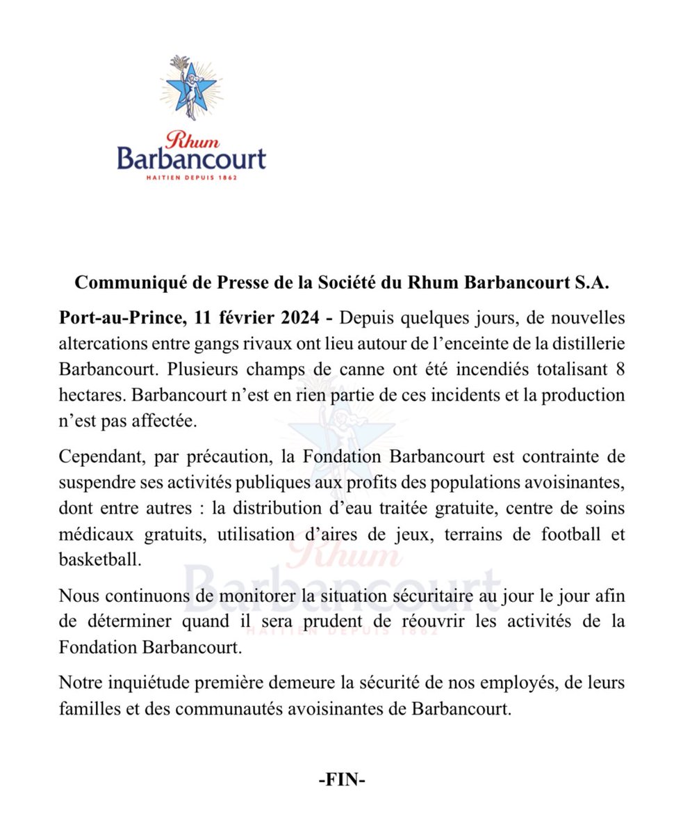 AyitiBranche's tweet image. #Ensekirite
Batay ant plizyè gwoup gang nan Laplèn lakoz endistri @barbancourtHT pèdi anviwon 8 ekta pòsyon tè ki te gen chan kann bandi yo boule samdi 10 fevriye a. Si sa pa enpakte pwodiksyon yo, fondasyon an deside sispann aktivite l yo popilasyon zòn nan te konn benefisye.