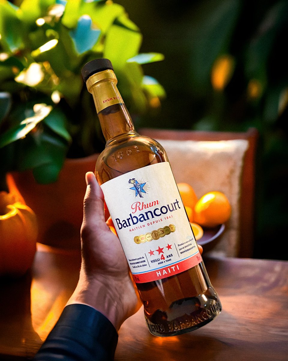 AyitiBranche's tweet image. #Ensekirite
Batay ant plizyè gwoup gang nan Laplèn lakoz endistri @barbancourtHT pèdi anviwon 8 ekta pòsyon tè ki te gen chan kann bandi yo boule samdi 10 fevriye a. Si sa pa enpakte pwodiksyon yo, fondasyon an deside sispann aktivite l yo popilasyon zòn nan te konn benefisye.