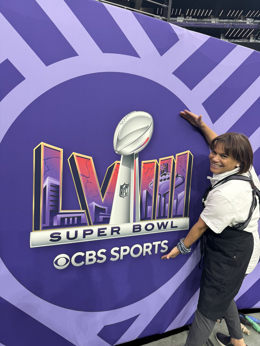 chefdayanny's tweet photo. Embracing destiny. 🏈🏈 https://t.co/uSoVW85zxG
