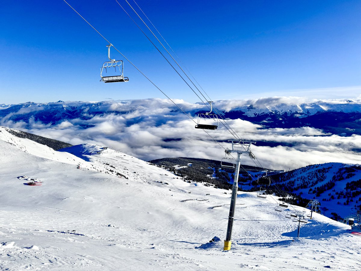 liftblog's tweet image. Someone suggested I give out awards at the end of the season and call them The Lifties. If I do this will be a contender for best new lift. #Knob #MarmotBasin