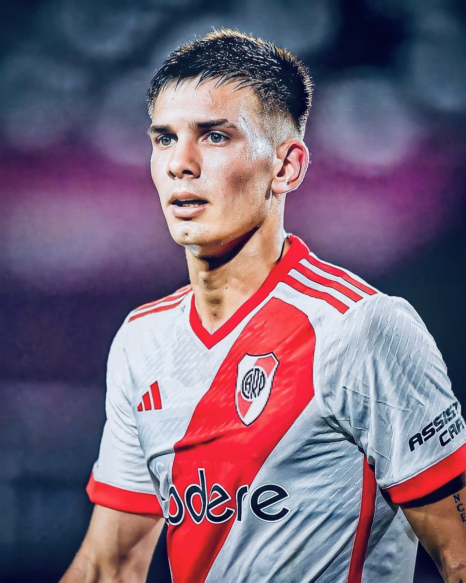 River Plate’s academy continues to create elite potential talents. Next up: Franco Mastantuono🇦🇷✨ Advanced intelligence, excellent creator who judges the weight of pass excellently plus a ball-striking threat shooting from distance particularly on free kicks💥 [THREAD]