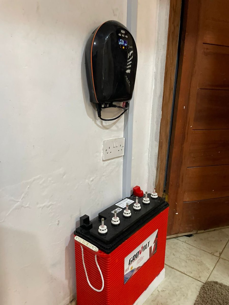 Rawletric_solar's tweet photo. Get this small inverter backup to help you cool off in this heat season in 9ja. This can power a fan, laptop, light, and 1tv
Dm on 08063120496👌
#findingtoby #heat #solarenergy Tuned Ednut| Bullying |NEPA | 1BTC| Nwabali | Lagos | Herbert Wigwe | Alex Iwobi| Peseiro | Yhemolee https://t.co/kU4b9e7fij