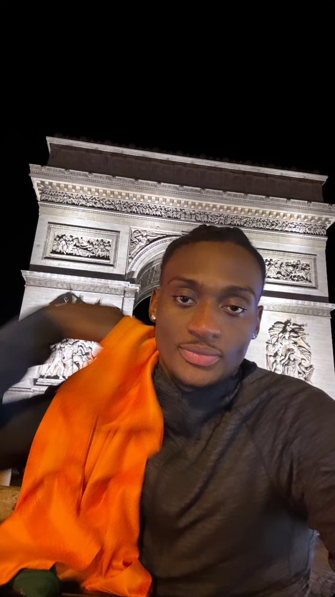 91Thuggin's tweet photo. https://t.co/ZChXUgRuHn