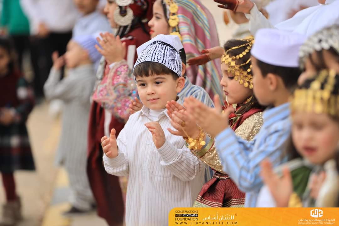 افتتح يوم أمس الأحد السيد مدير عام الموارد البشرية بالشركة السيد "أ. أبوبكر أبوعود" فعاليات المهرجان التقني الأول الذي يقام تحت إشراف الاتحاد العام لطلبة الكليات والمعاهد التقنية، وبرعاية رسمية من الشركة الليبية للحديد والصلب وعدد من الجهات.