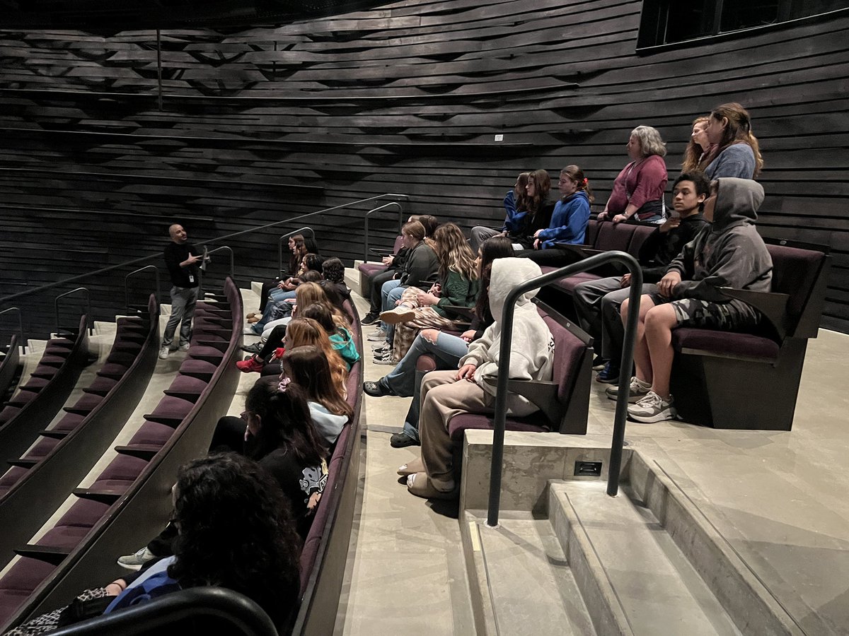 Advanced Theatre and Musical Theatre (and a few extracurricularly committed 8th graders) had an awesome time on their trip today! Improv Workshop and Backstage Tour at Arena Stage!