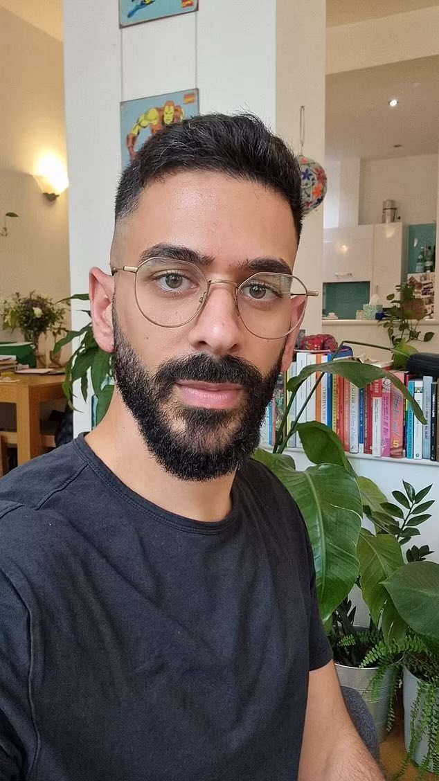 Oli London tweet media