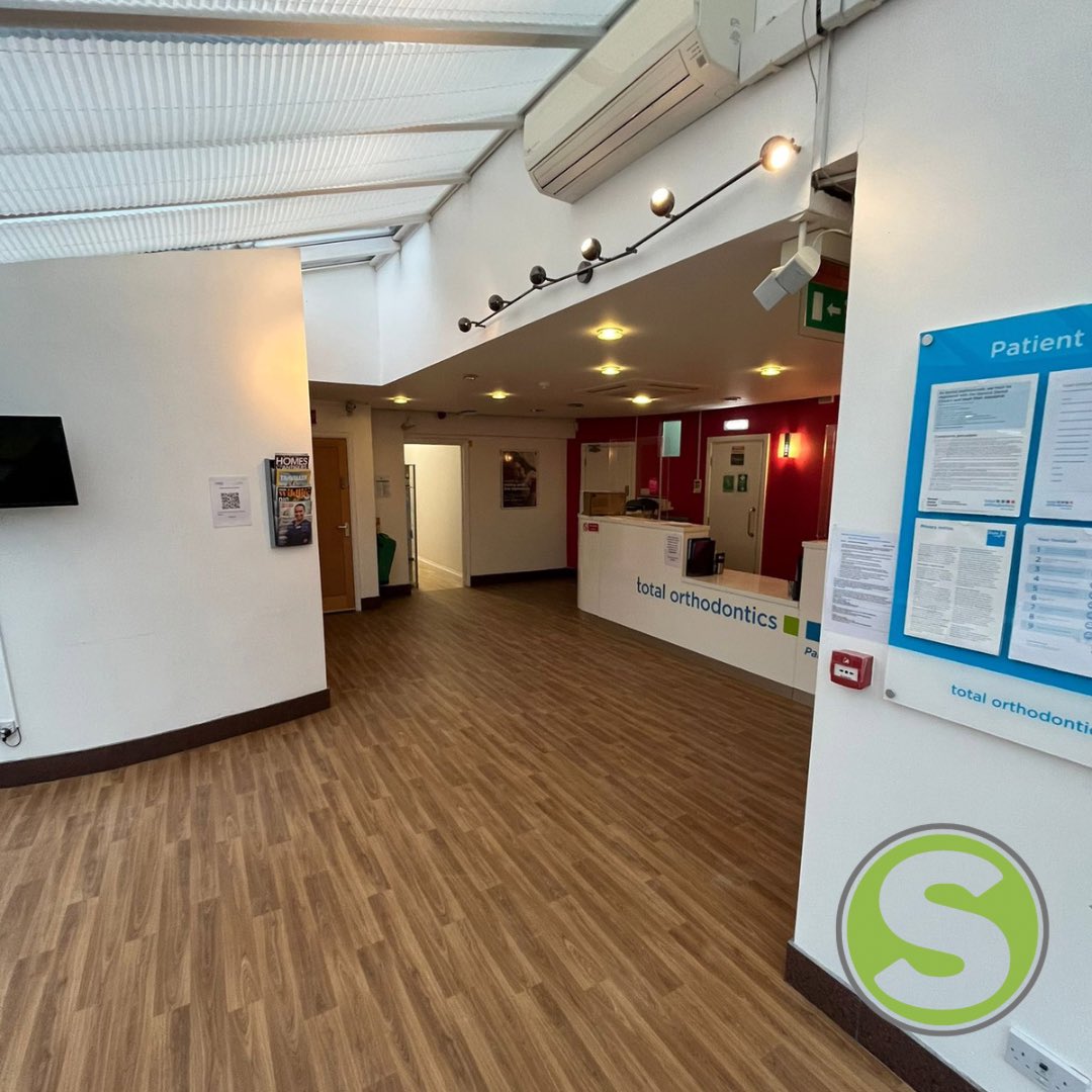 s_v_flooring's tweet photo. Recent flooring fit out in Bromley
For @Bupadentalcare laid over ceramic tiles using @Polyflorltd wood fx. #vinyl #flooring #Brighton #sussex #interiordesign #polyflor #polysafe #tarkett #brightonflooring #sussexflooring #altro #commercialflooring https://t.co/EGkkNNWtFf