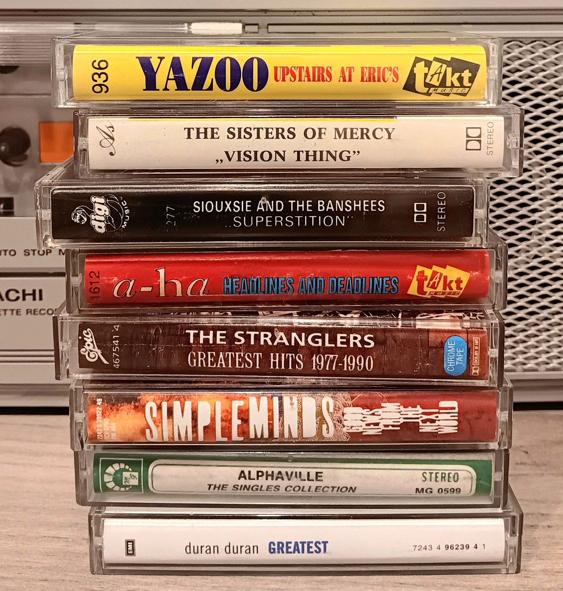 micha_szczyrba's tweet photo. 🖤80's
#SaveTheTapes https://t.co/0uTOaLvWER