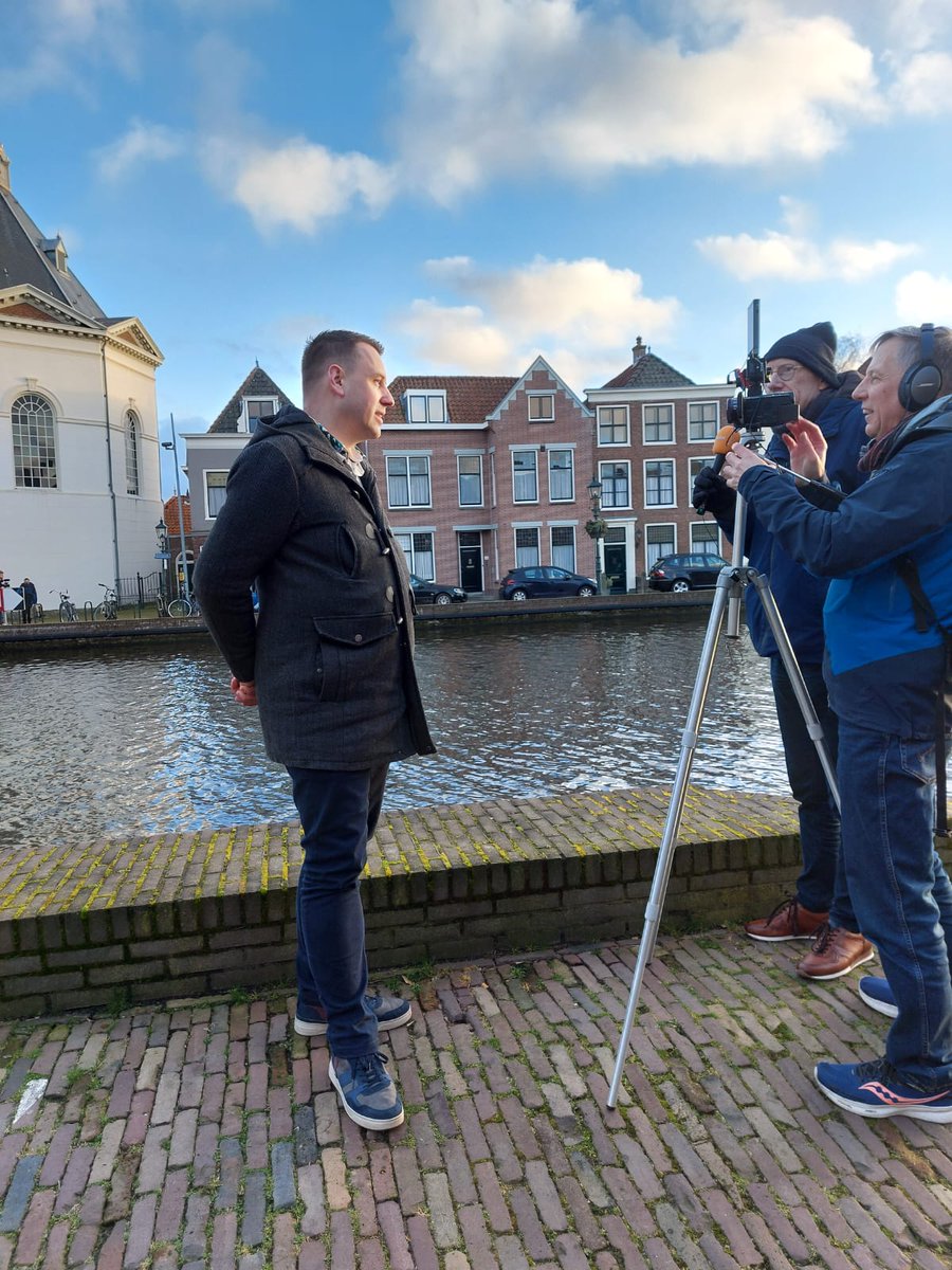 Vanmiddag een interview gehad met <a href="/Midvliet/">Midvliet</a> over de extra drukte in <a href="/nieuwDamcentrum/">Centrum van Leidschendam</a> door de afsluiting van de tunnels van de N14. Dit mag uiteraard niet ten kosten gaan van de #verkeersveiligheid!