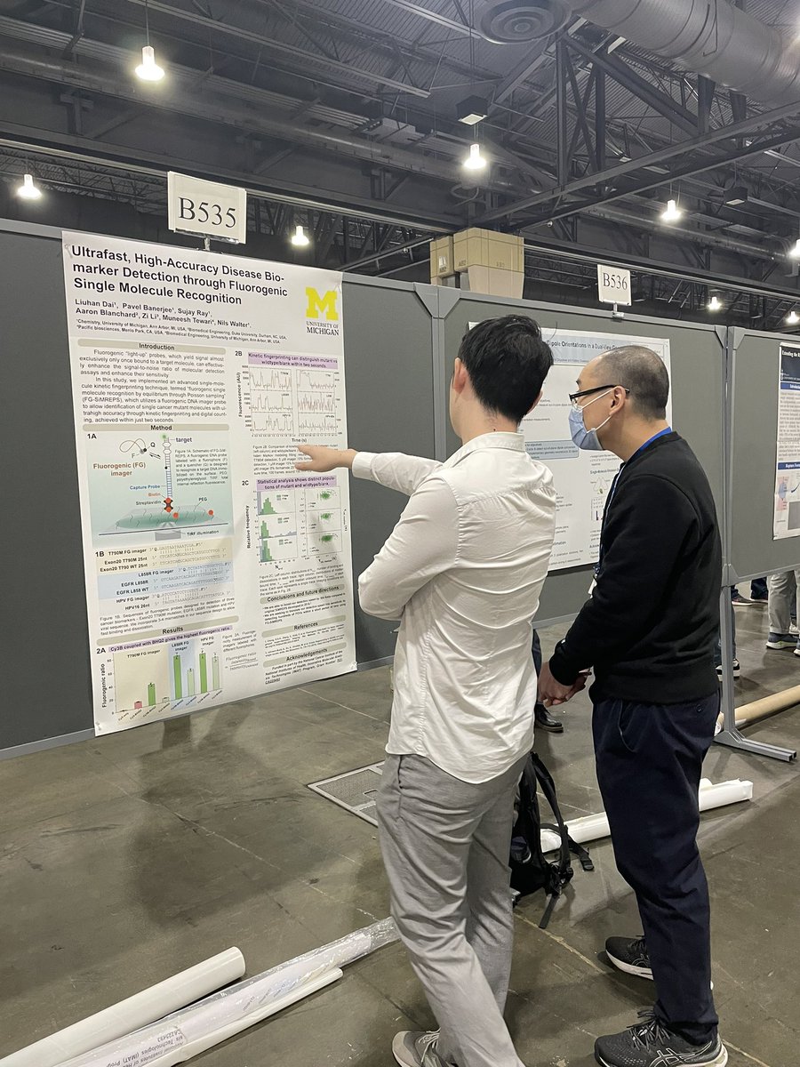 NilsWalterLab's tweet photo. Our graduate students are having fun sharing their science at #BPS24 poster session! @emily_ellinger @liuhanddna @Guoming_Gao https://t.co/Q5Ic6uj8CU