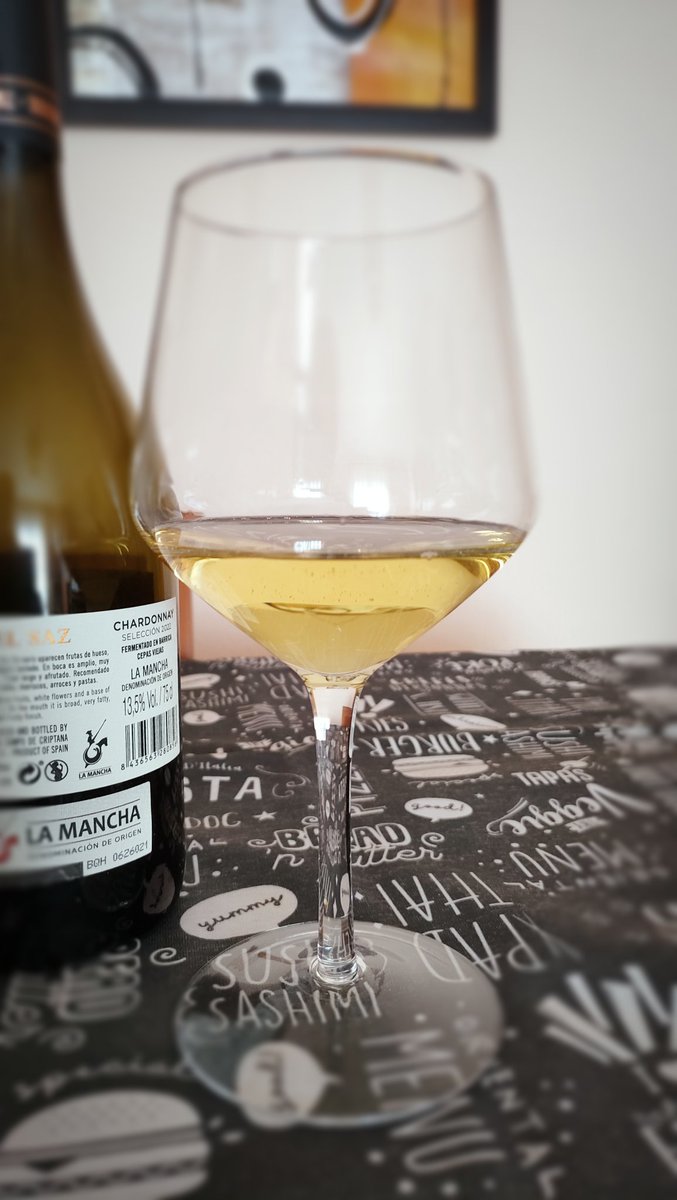 Celebrando, con un buen <a href="/vinodelamancha/">Vino DO La Mancha</a>, que nuestra investigación va a ser financiada durante tres años más, gracias a la <a href="/Agencia_INNOCAM/">Agencia de Investigación e Innovación CLM</a> de <a href="/gobjccm/">Gobierno de Castilla-La Mancha</a>