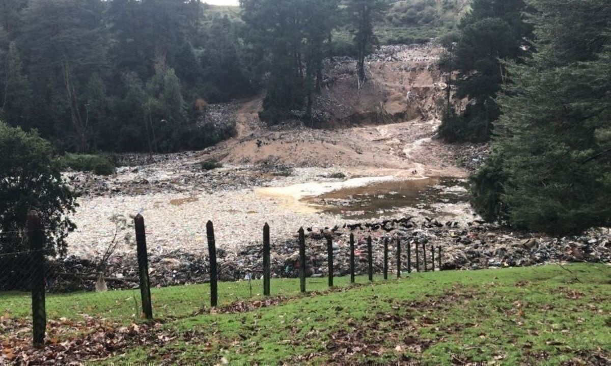diariosostenib_'s tweet photo. Buscan alternativas para evitar crisis sanitaria por cierre del vertedero Morrompulli #Vertedero #Morrompulli #Valdiviacl #LosRios https://t.co/xTr5lQeWkE https://t.co/IzaHVoZlFm
