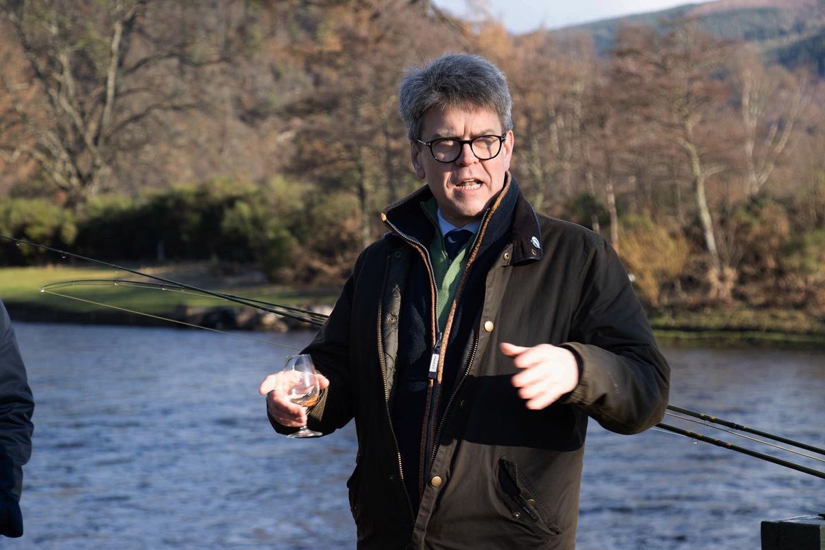 AST_Salmon's tweet photo. Great to be at @The_Macallan today for the opening of the River Spey fishing season. A huge thank you to The Macallan for their continued support for the Atlantic Salmon Trust and salmon restoration on Speyside and beyond.
#coldcleanwater #themacallan #atlanticsalmontrust https://t.co/AjamwsdujI