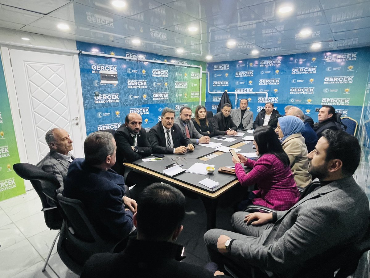 📍Hakkari

✅ Seçim Koordinasyon Merkezi (SKM) 

Haftalık Olağan Yürütme Kurulu Toplantımızı gerçekleştirdik.

Yaklaşan 31 Mart 2024 Yerel Seçimlerilerde atılacak adımları ve Türkiye Yüzyılı hedeflerimizi değerlendirdik.

31 Mart 2024 Yerel Seçimler öncesi gerekli tüm